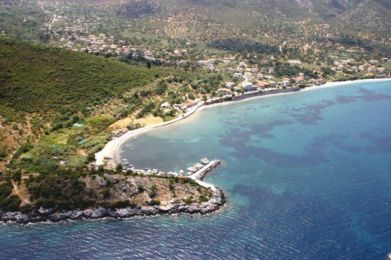 Hotel Polichni Leonídion Exteriér fotografie